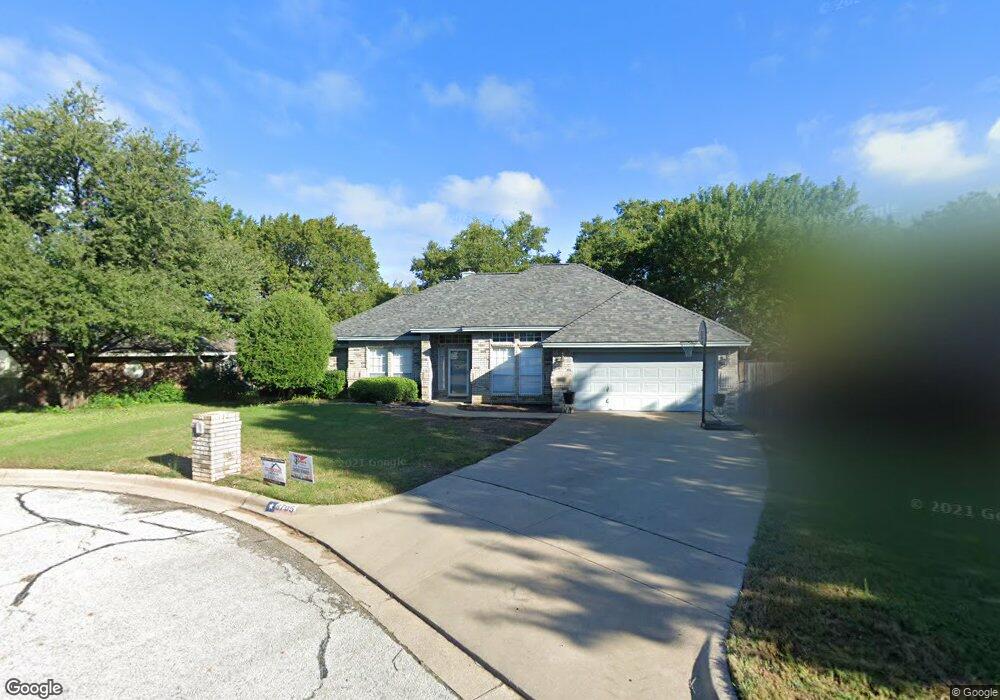 8705 Woodstair Dr, North Richland Hills, TX 76182 - photo 1