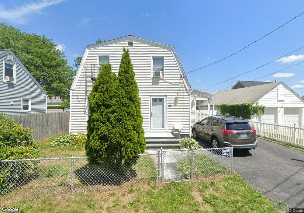 34 Aiken St, Pawtucket, RI 02861 - photo 1