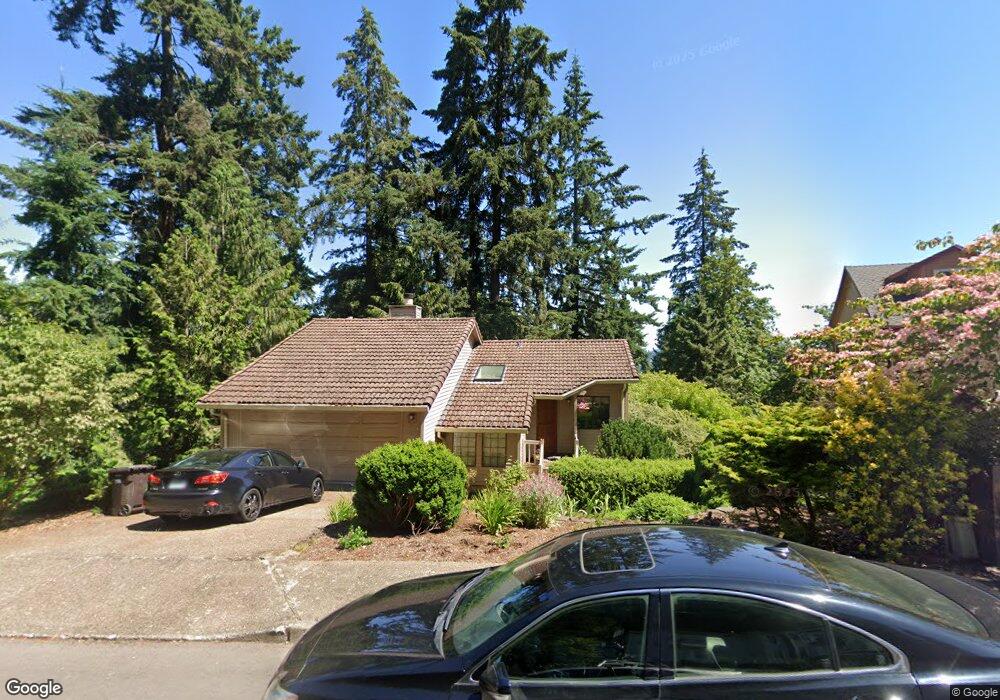 18097 Hillside Ct, West Linn, OR 97068 - photo 1