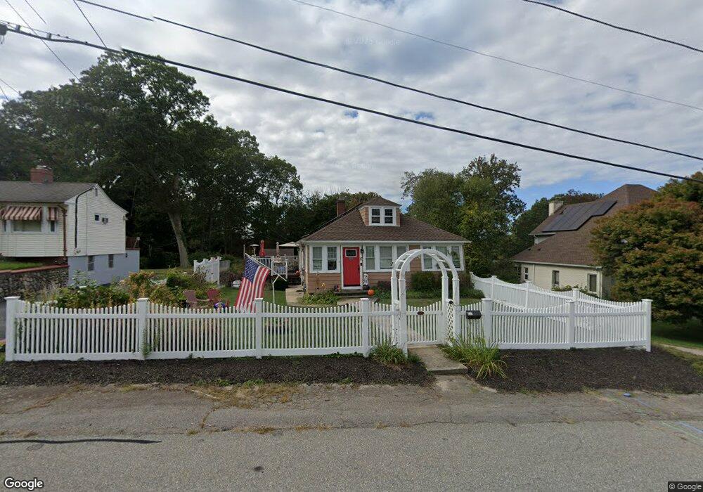 72 Ward Ave, Westerly, RI 02891 - photo 1