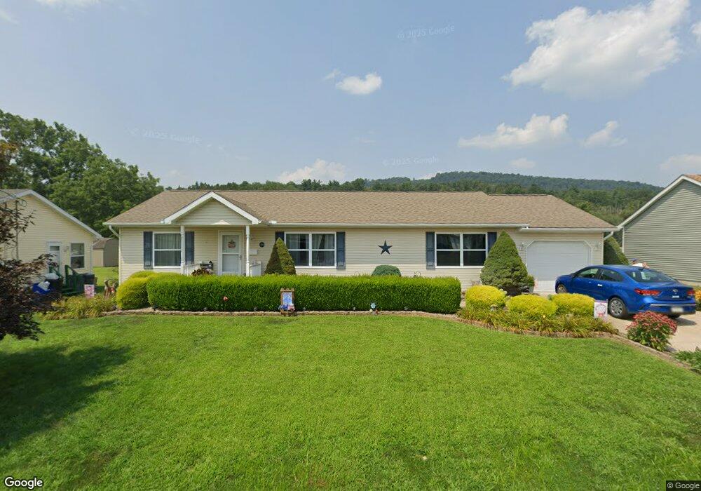 213 Pearl St, Berwick, PA 18603 - photo 1