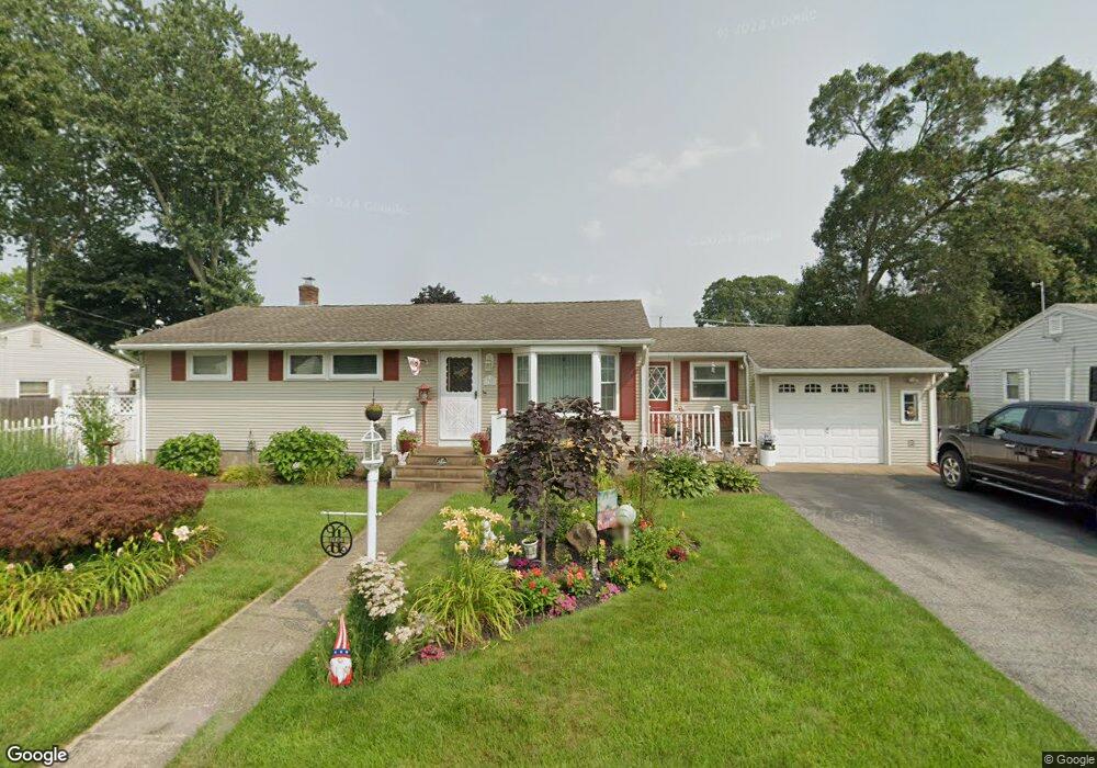 130 Hanover St, Warwick, RI 02886 - photo 1