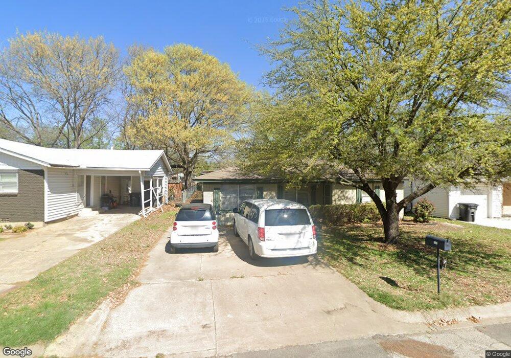 708 Euclid St, Cleburne, TX 76033 - photo 1