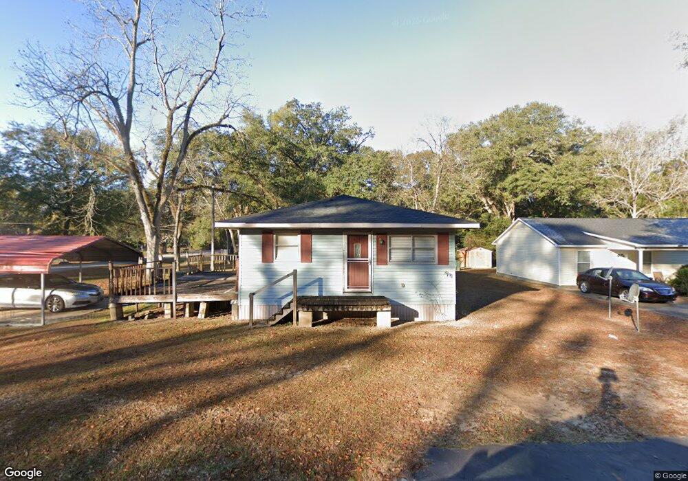 1810 Potter St, Bainbridge, GA 39819 - photo 1