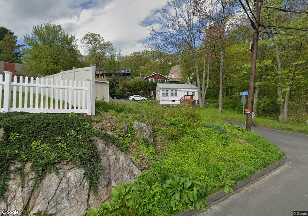 39 W Park Rd, Plymouth, CT 06782 - photo 1