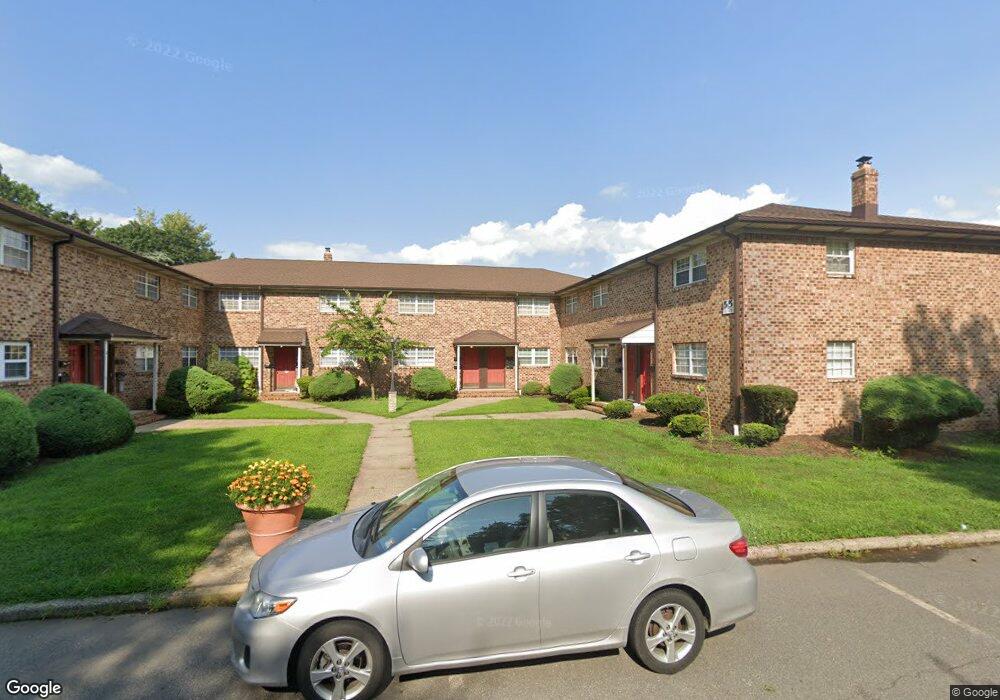 65 Avenue C unit 10, Edison, NJ 08837 - photo 1