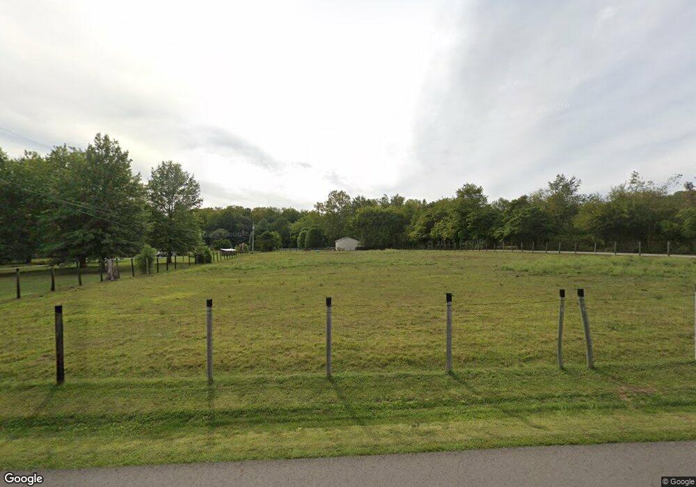 8692 S 400 W, Columbus, IN 47201 - photo 1