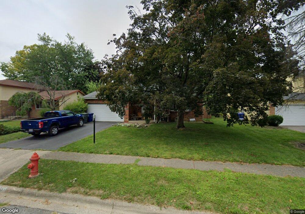 5139 Sassafras Rd, Columbus, OH 43229 - photo 1