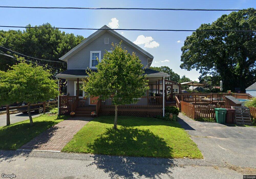 124 Burrington St, Woonsocket, RI 02895 - photo 1