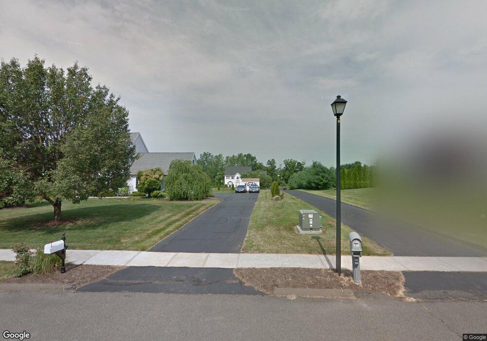 10 Reservoir Dr, Wallingford, CT 06492 - photo 1