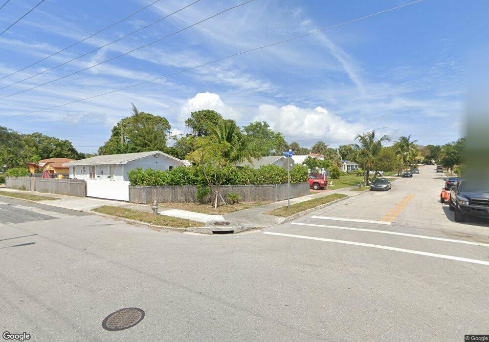 806.5 37th St, West Palm Beach, FL 33407 - photo 1