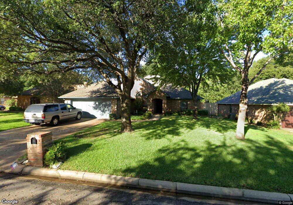 6413 Whitney Ct, North Richland Hills, TX 76182 - photo 1