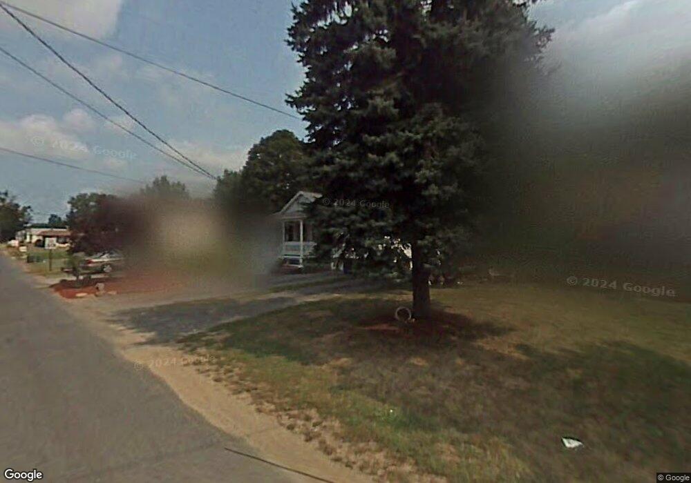 28 Moody St, Ludlow, MA 01056 - photo 1