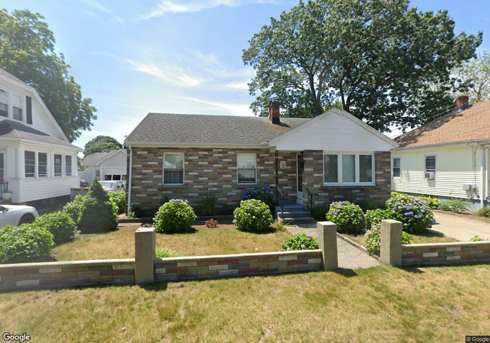 51 Drolet Ave, Pawtucket, RI 02861 - photo 1