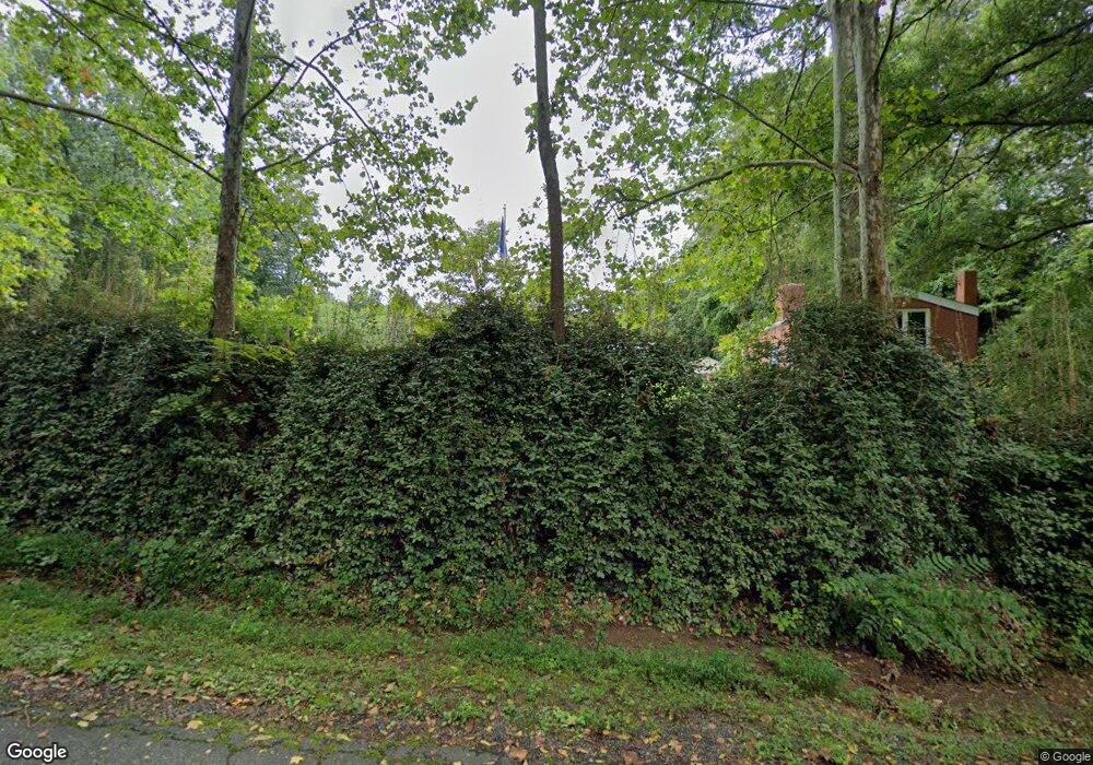 974 Michie Tavern Ln, Charlottesville, VA 22902 - photo 1