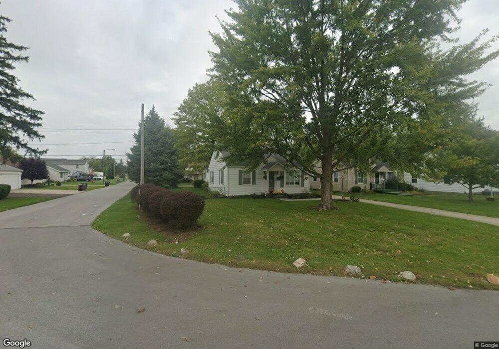 2096 W Wayne St, Lima, OH 45805 - photo 1