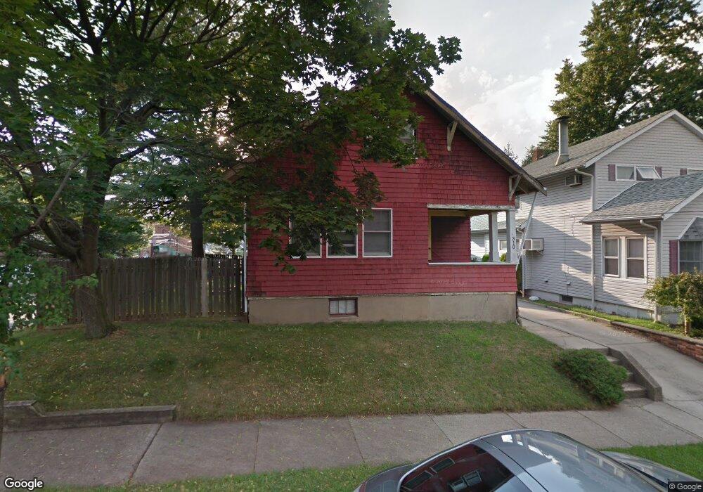 310 Bidwell Ave, Staten Island, NY 10314 - photo 1