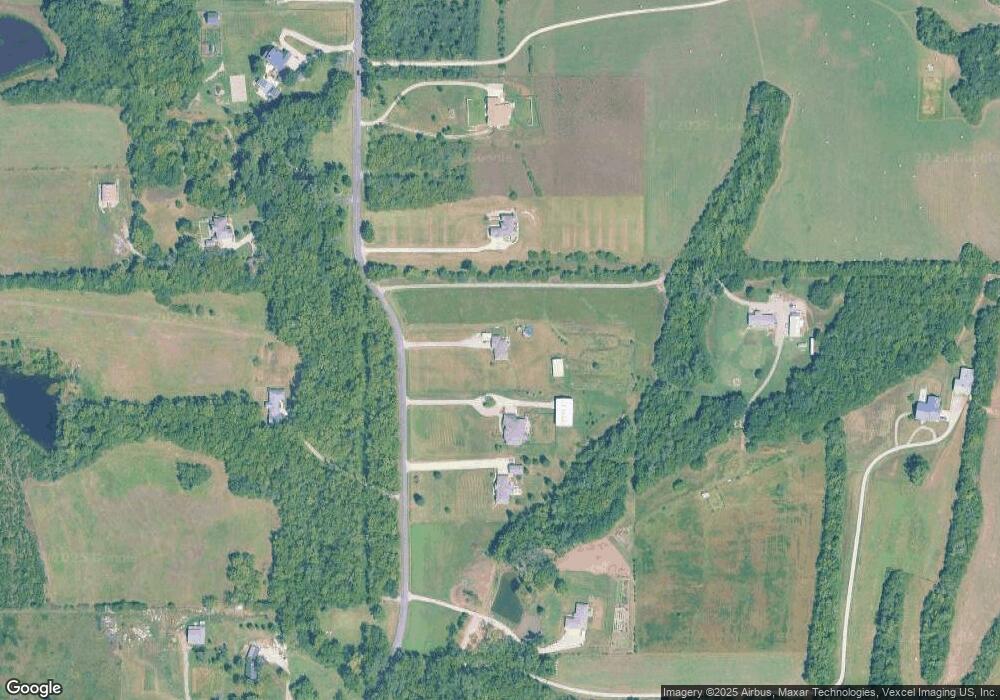 5732 SW Urish Rd, Topeka, KS 66610 - photo 1