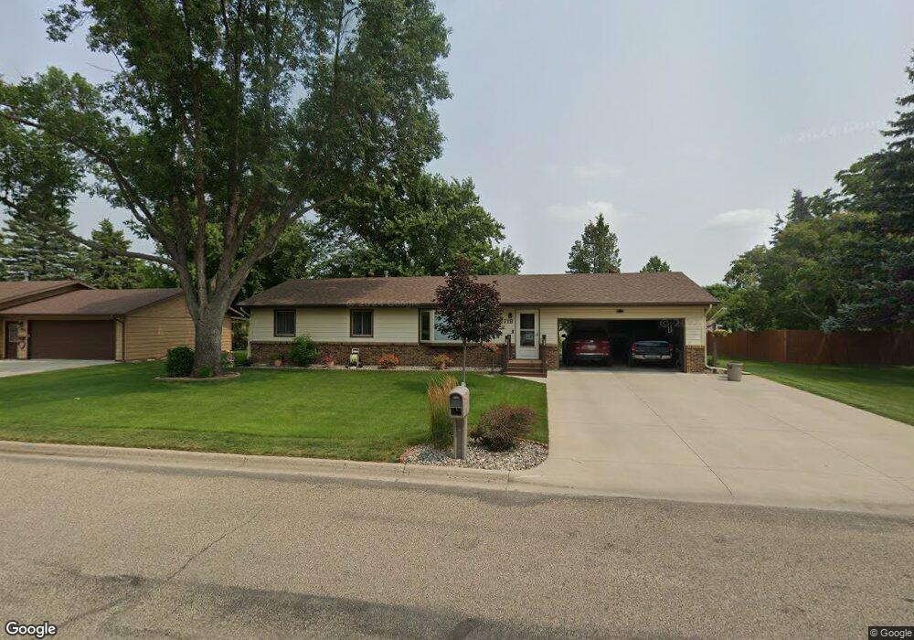 1718 5 1/2 Ave NE, Jamestown, ND 58401 - photo 1