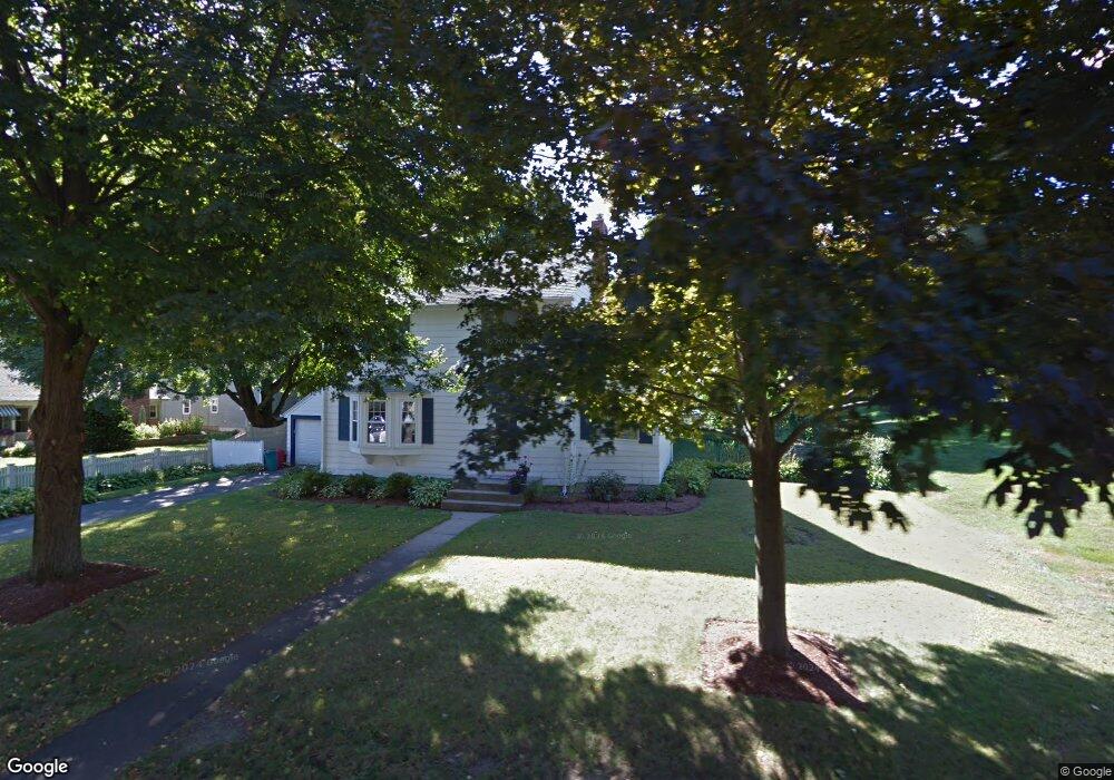 53 Wave Ave, Wakefield, MA 01880 - photo 1