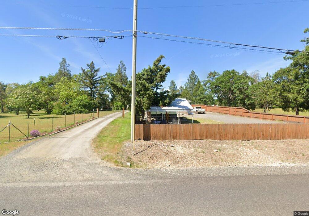 1302 Gibbon Rd, Central Point, OR 97502 - photo 1