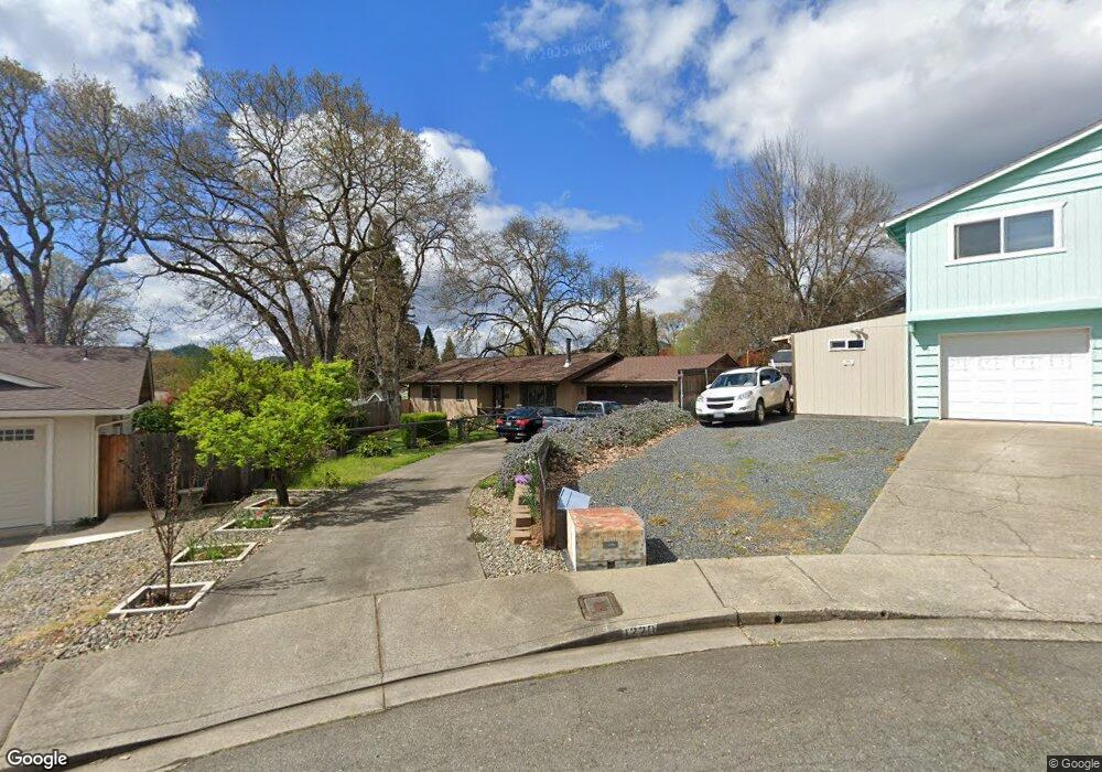 1220 NE Eliza Dr, Grants Pass, OR 97526 - photo 1