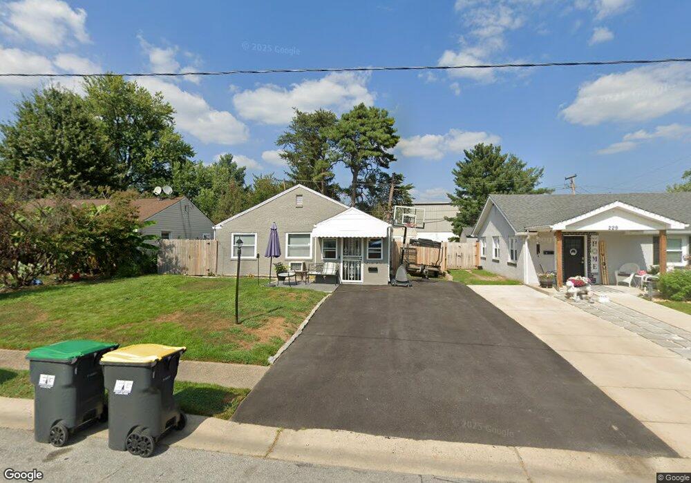 227 Blue Hen Rd, New Castle, DE 19720 - photo 1