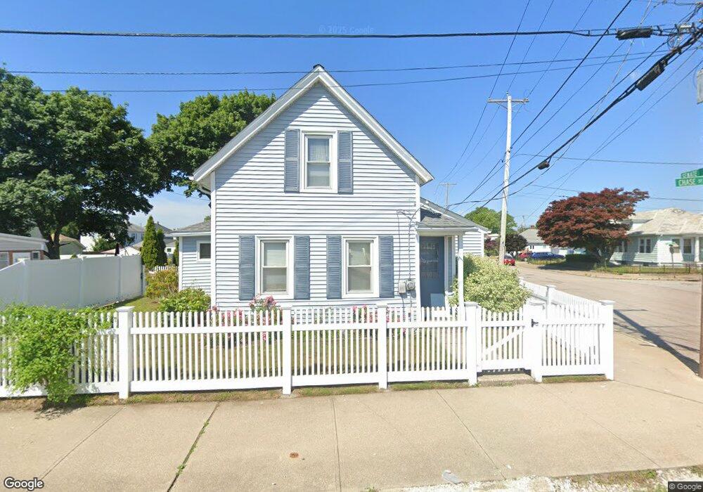 44 Chase St, Pawtucket, RI 02861 - photo 1