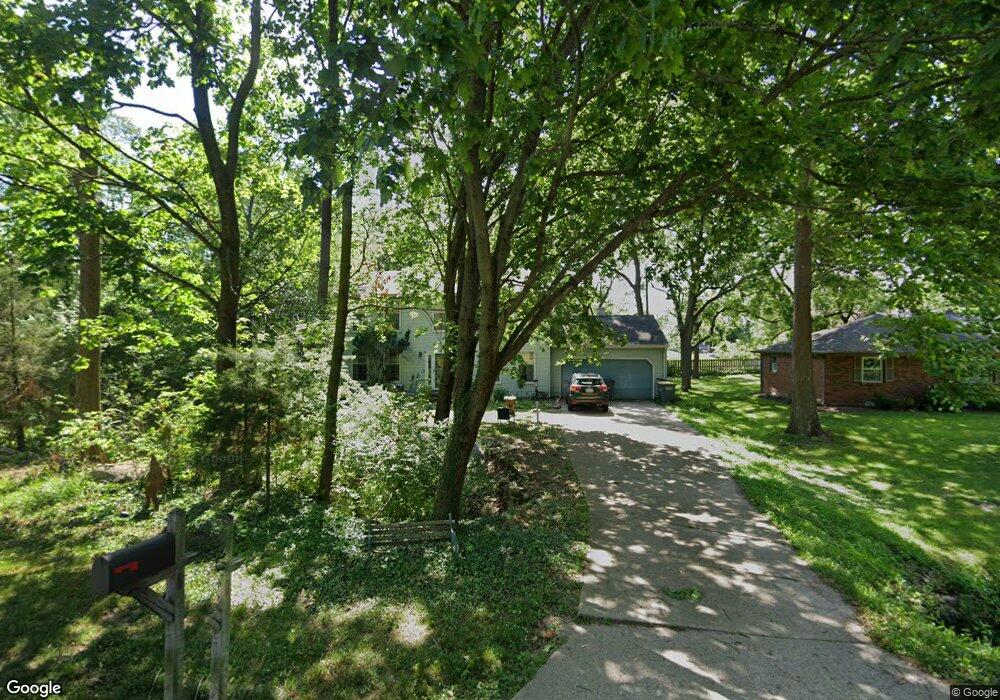 2050 Robinhood Ln, West Lafayette, IN 47906 - photo 1