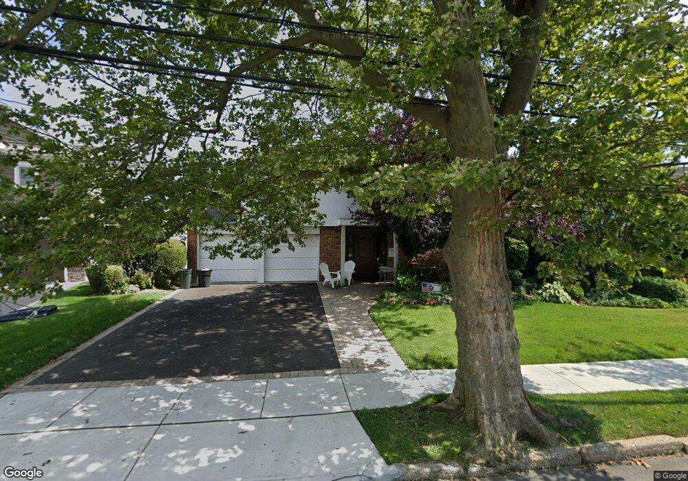 3015 Cheryl Rd, Merrick, NY 11566 - photo 1