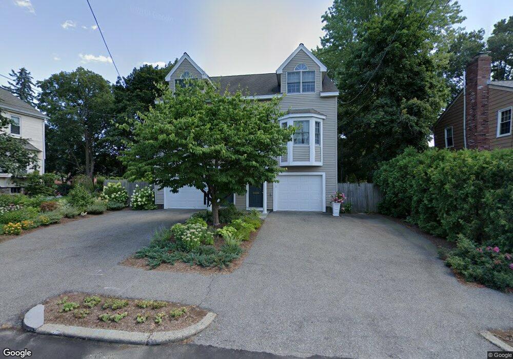 14 Crescent St unit 1,1, West Newton, MA 02465 - photo 1