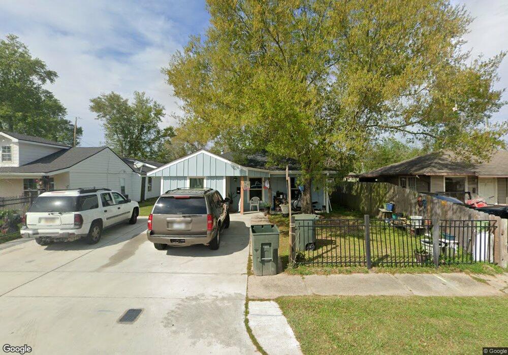 2403 11th St, Lake Charles, LA 70601 - photo 1