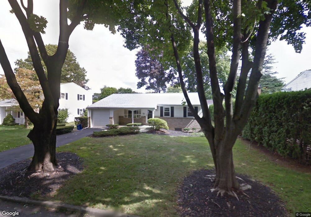 835 S Edward St, Allentown, PA 18103 - photo 1