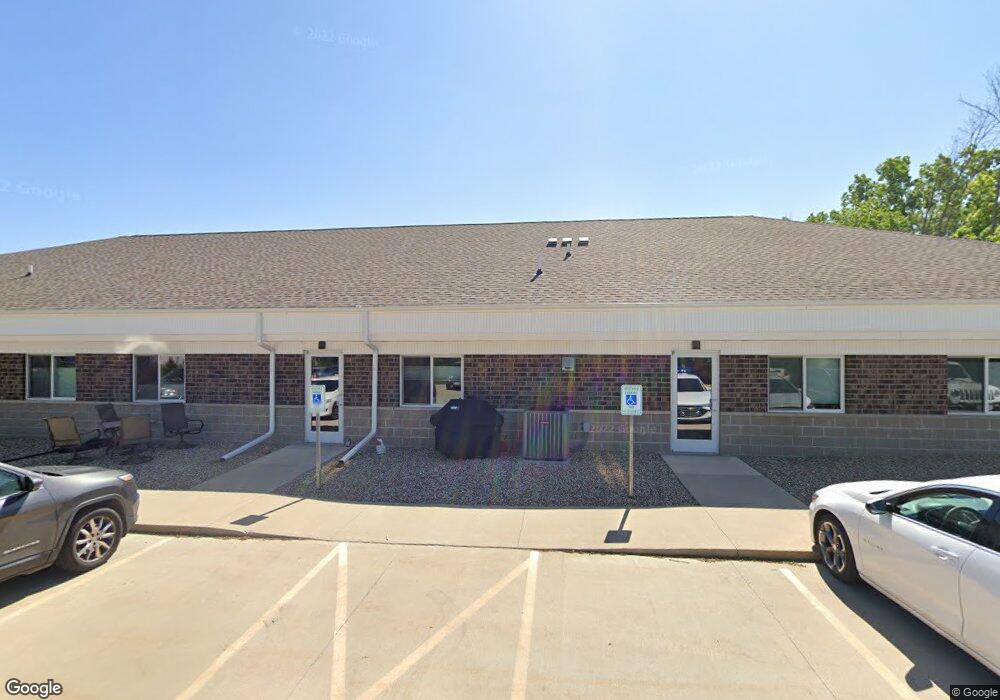 1918 Saint Andrews Ct NE, Cedar Rapids, IA 52402 - photo 1