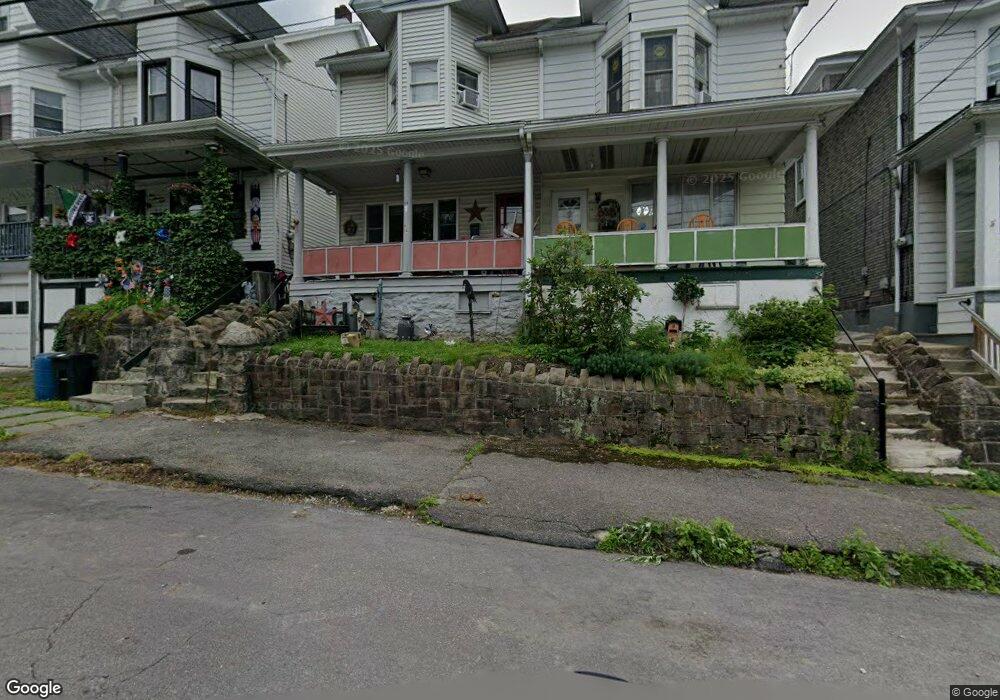 306 Hazle St, Tamaqua, PA 18252 - photo 1