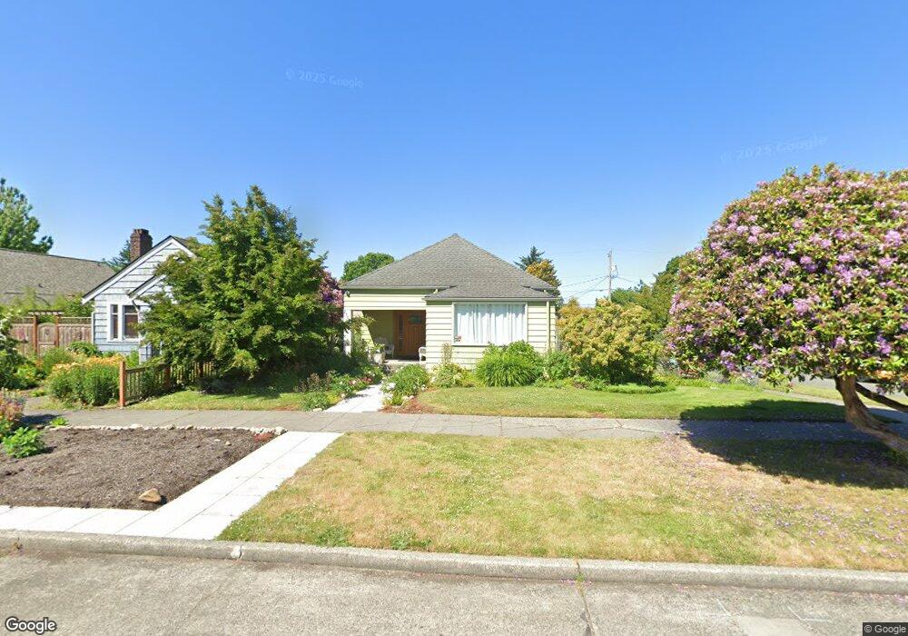 2102 Rainier Ave, Everett, WA 98201 - photo 1