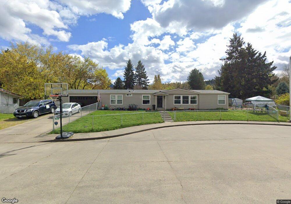 1281 E View Place, Grants Pass, OR 97527 - photo 1