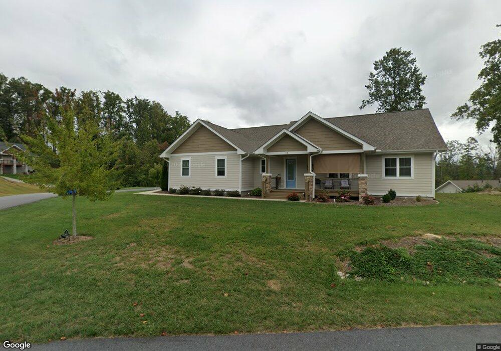 11 Jonathan Ln, Hendersonville, NC 28792 - photo 1