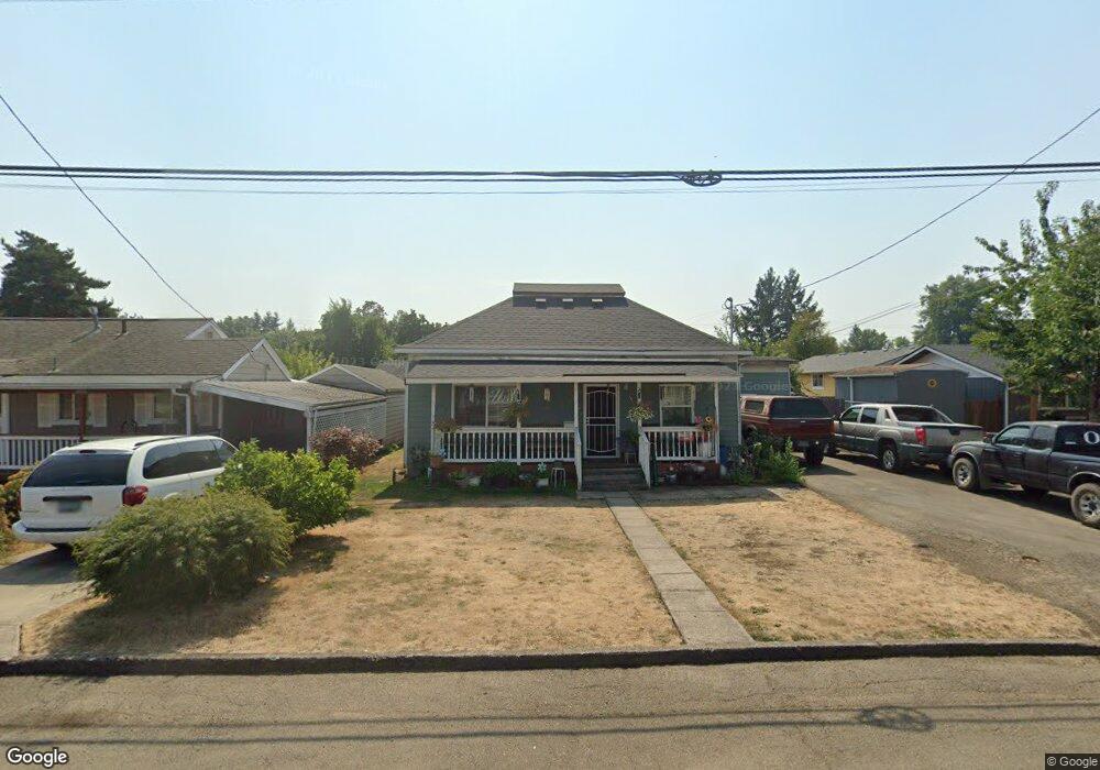 542 NW Yamhill St, Sheridan, OR 97378 - photo 1