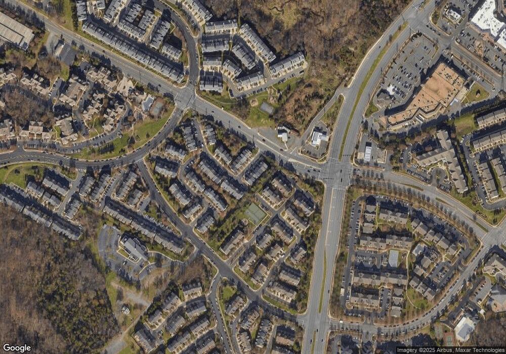 13509 Avonmore Dr, Herndon, VA 20171 - photo 1