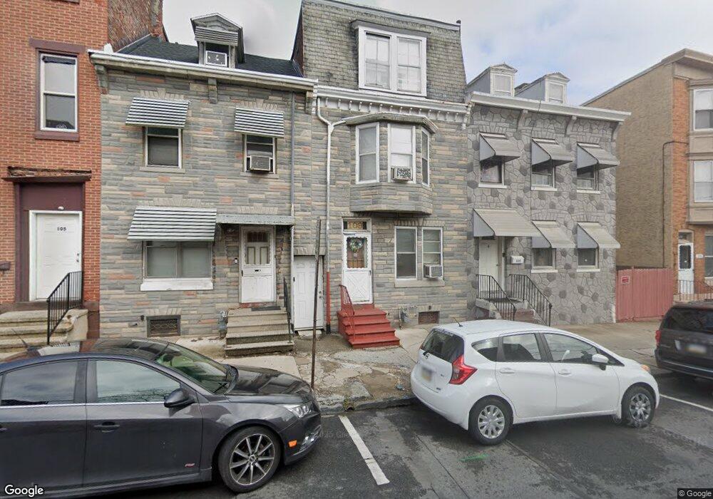 109 S 10th St, Reading, PA 19602 - photo 1