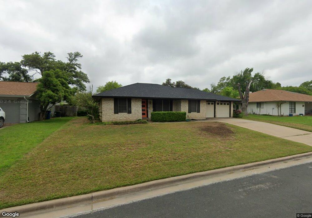 1009 Bob White Dr, Austin, TX 78758 - photo 1