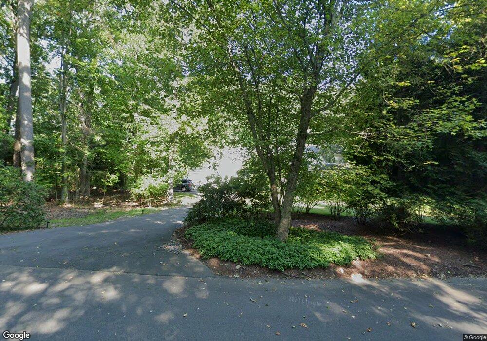 55 Arrowhead Way, Darien, CT 06820 - photo 1