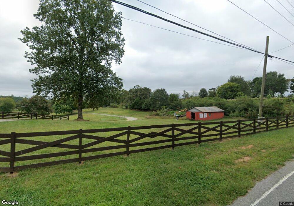 5121 Cool Springs Rd, Gainesville, GA 30506 - photo 1