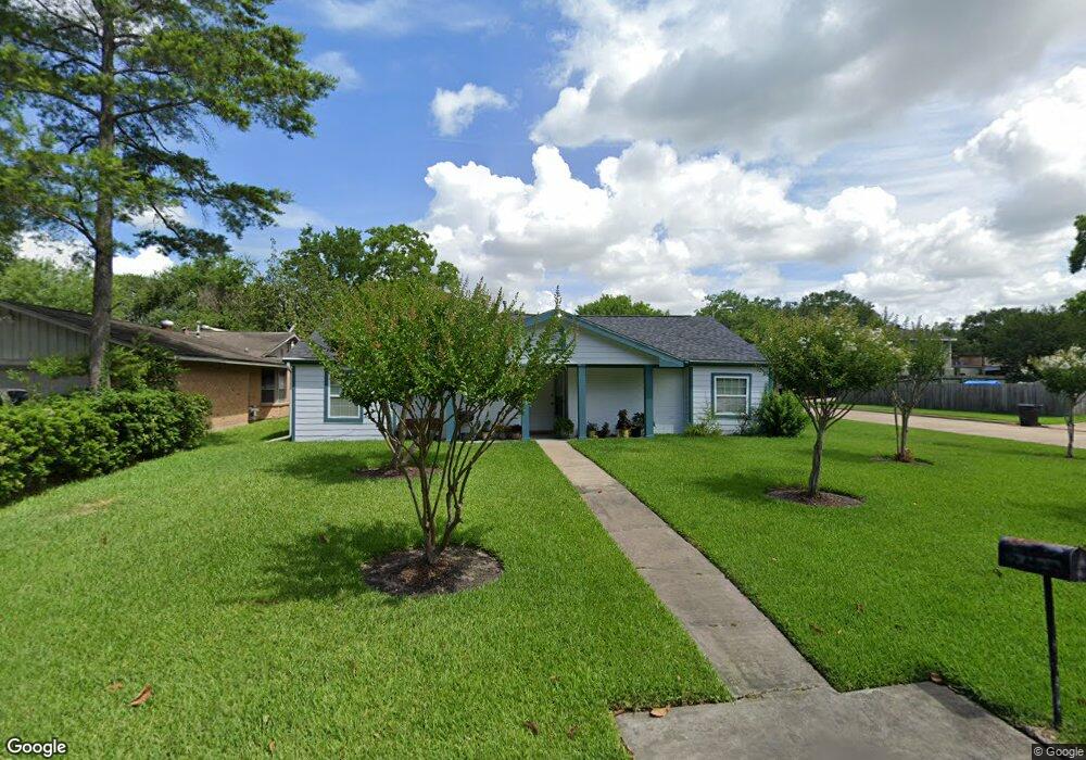 6422 Fairwood Dr, Houston, TX 77088 - photo 1