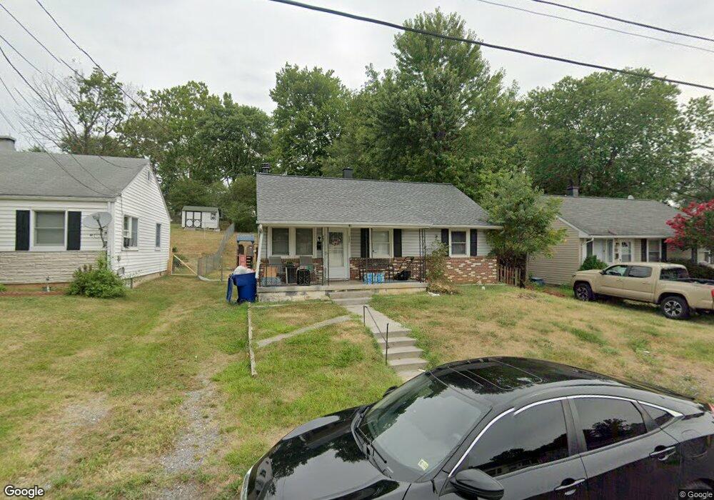 737 W 14th St, Front Royal, VA 22630 - photo 1
