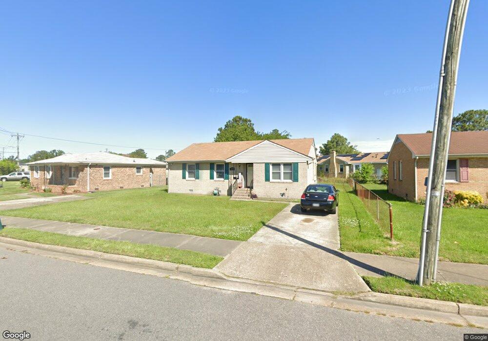 810 Madison St, Portsmouth, VA 23704 - photo 1