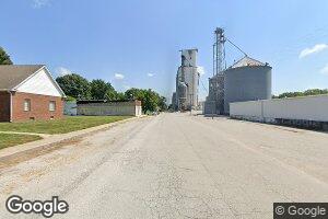 213 E Main St, Hardin, MO 64035