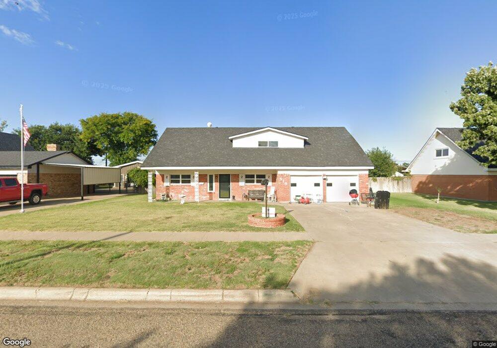 510 Phillips Dr, Dumas, TX 79029 - photo 1