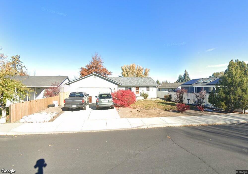 2817 SW Pumice Place, Redmond, OR 97756 - photo 1